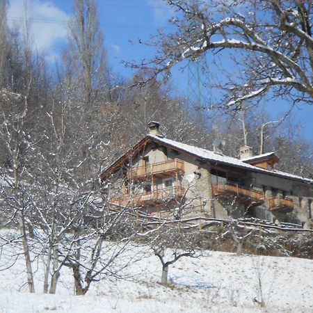La Fattoria Di Roven Villa Gignod ภายนอก รูปภาพ