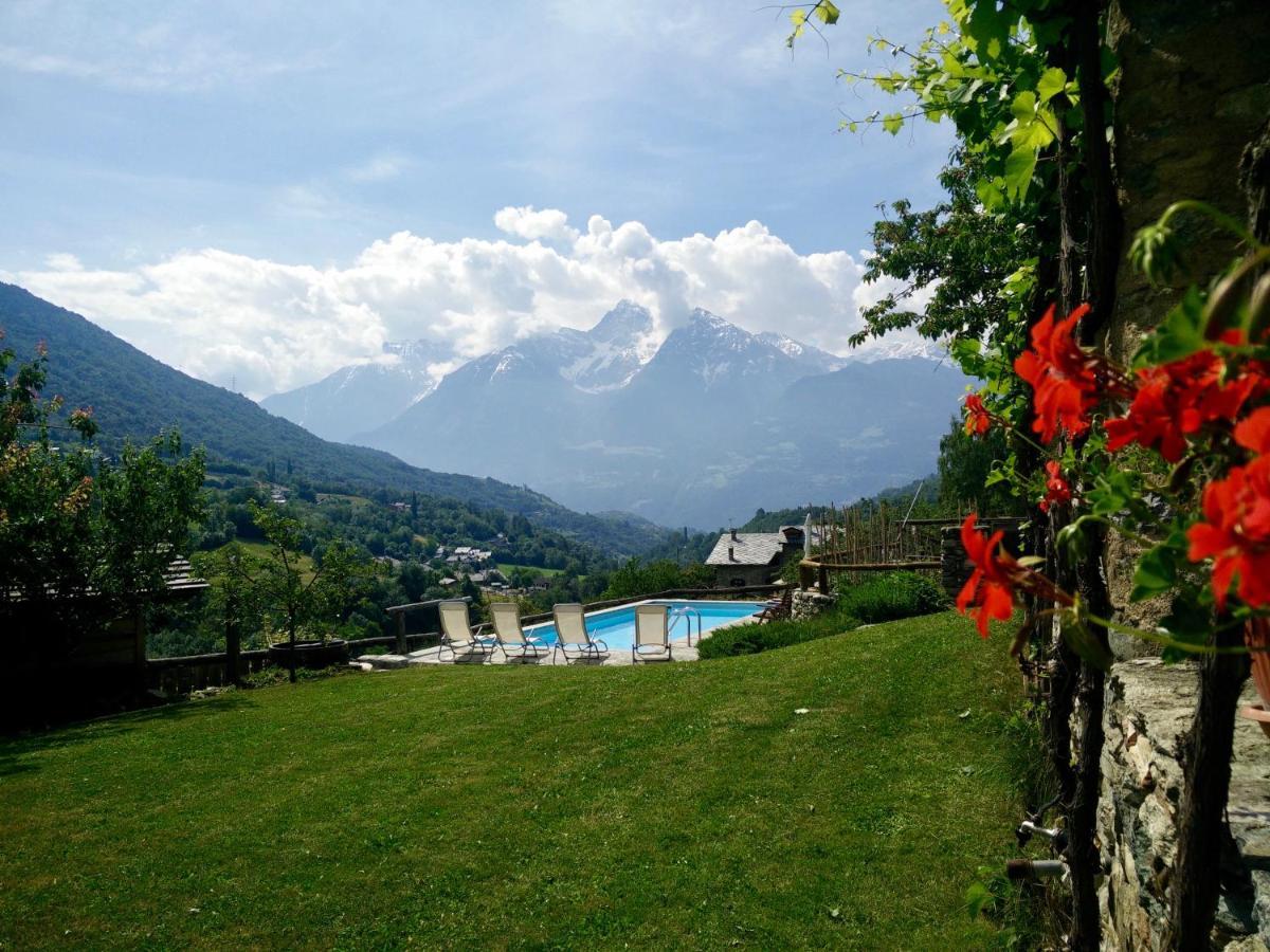 La Fattoria Di Roven Villa Gignod ภายนอก รูปภาพ