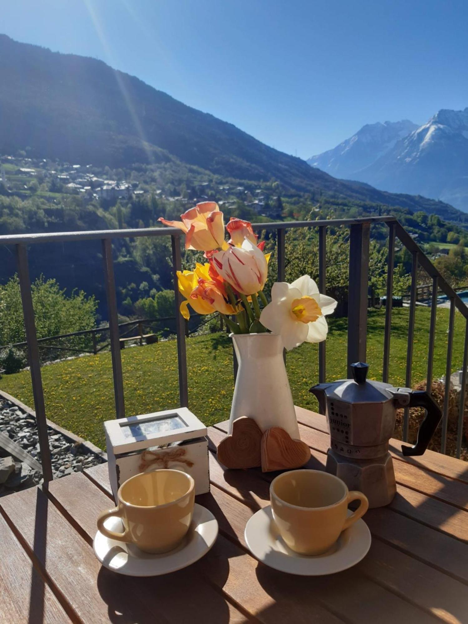 La Fattoria Di Roven Villa Gignod ภายนอก รูปภาพ